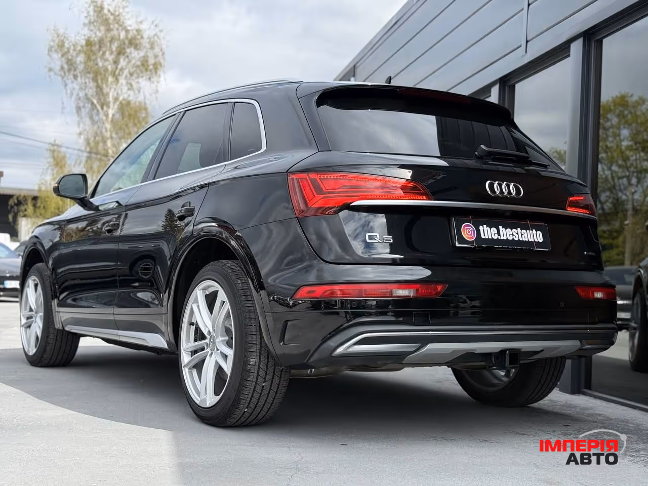 Audi Q5 - фото 9