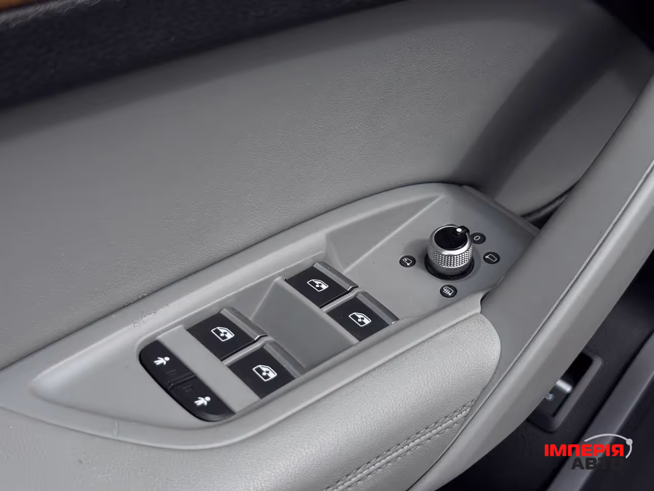 Audi Q5 - фото 28