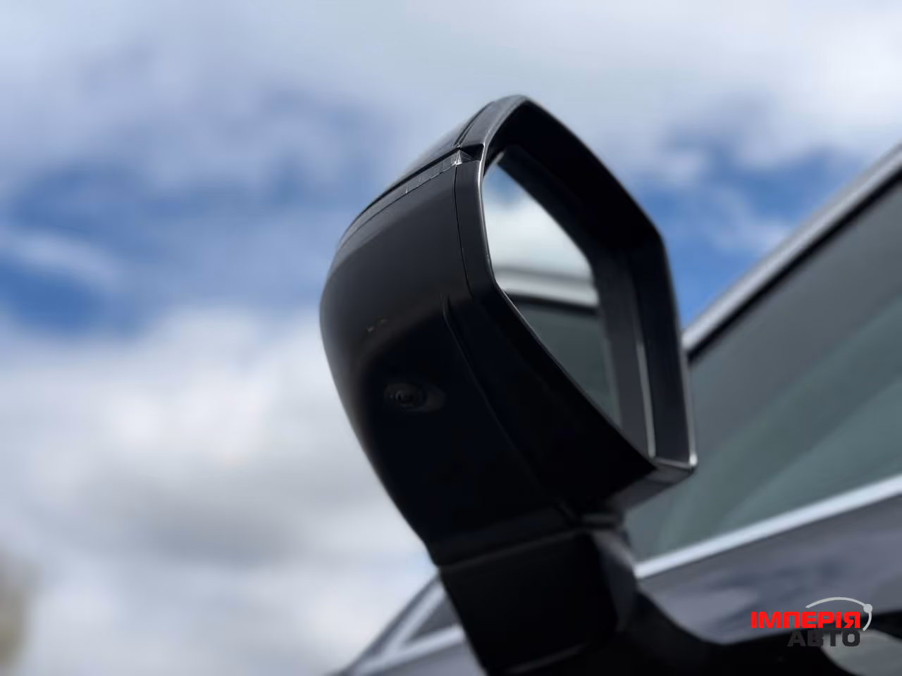Audi Q5 - фото 8