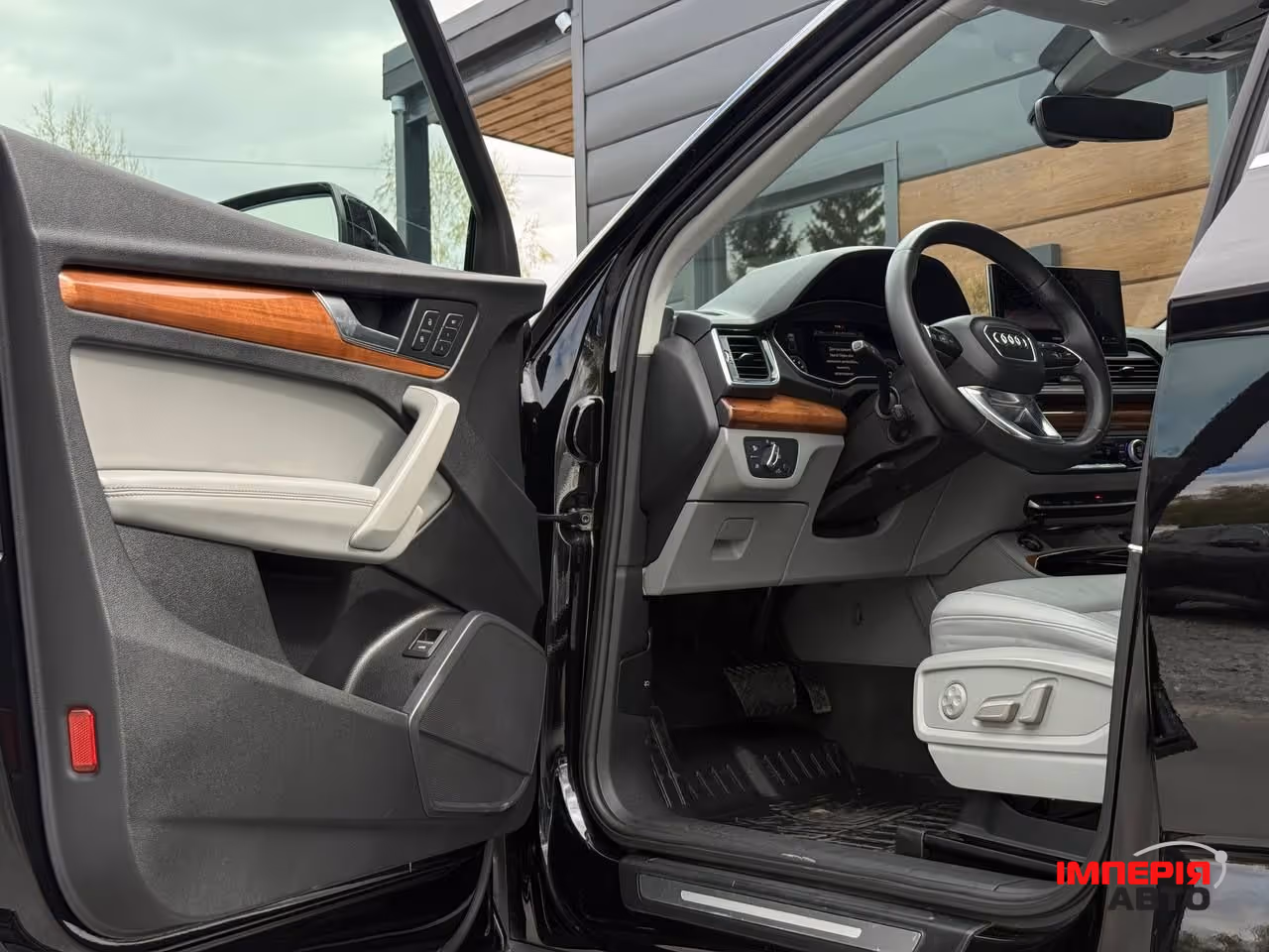 Audi Q5 - фото 25