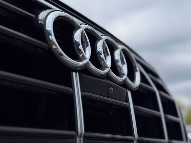 Audi Q5 - фото 5