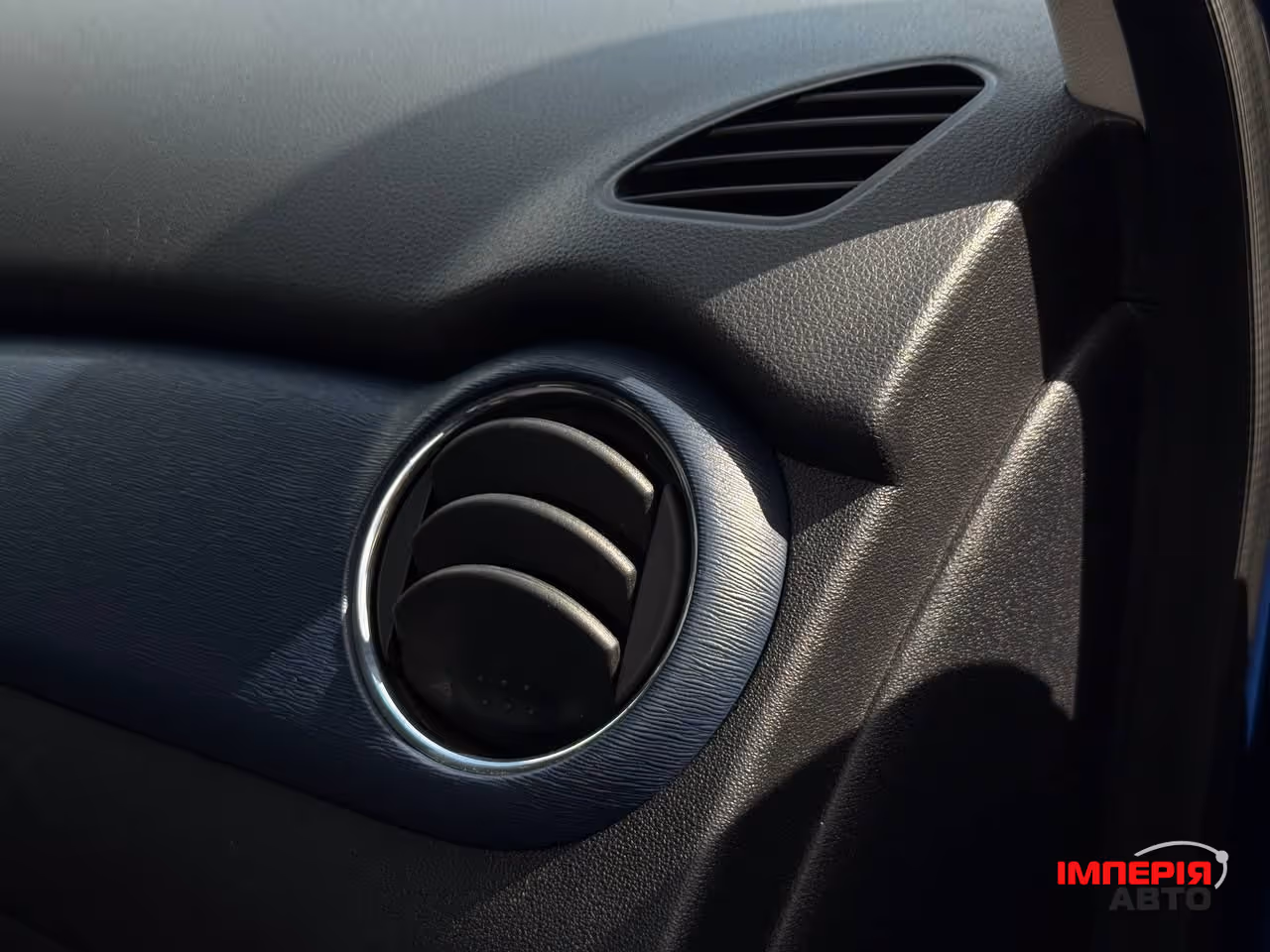 Hyundai i10 - фото 30