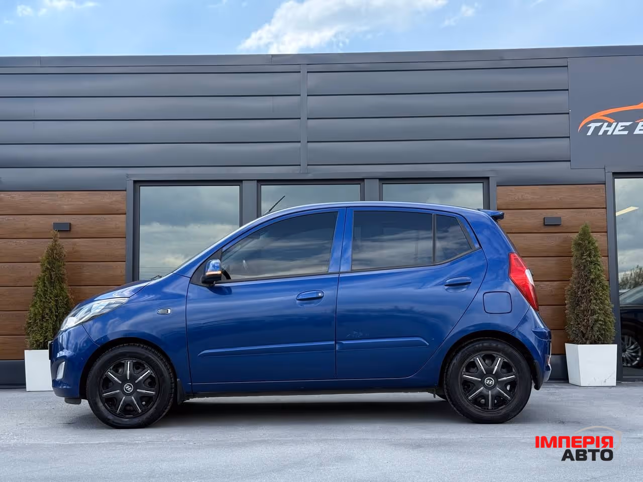 Hyundai i10 - фото 7