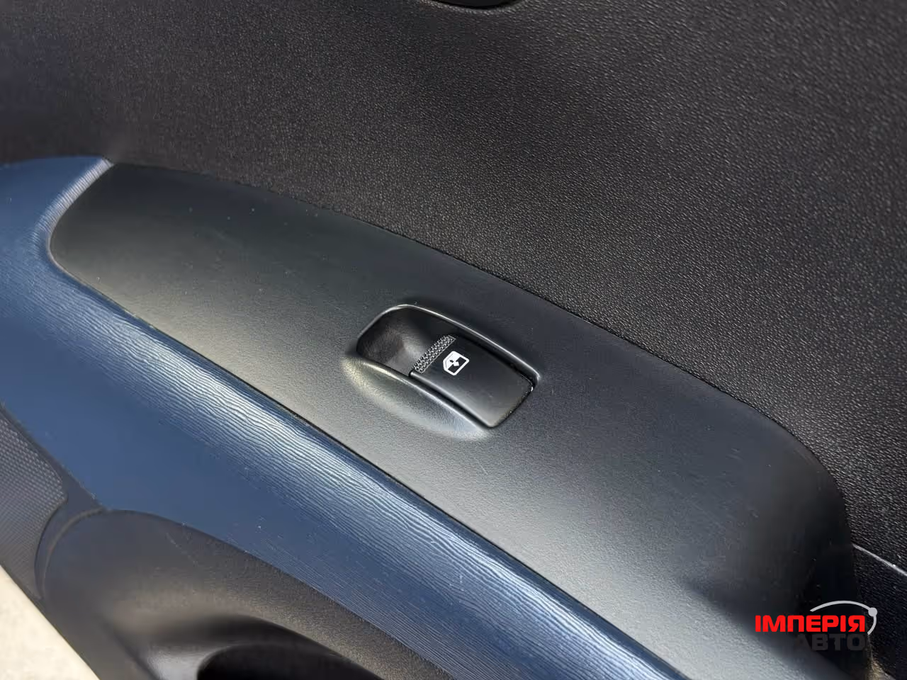 Hyundai i10 - фото 29