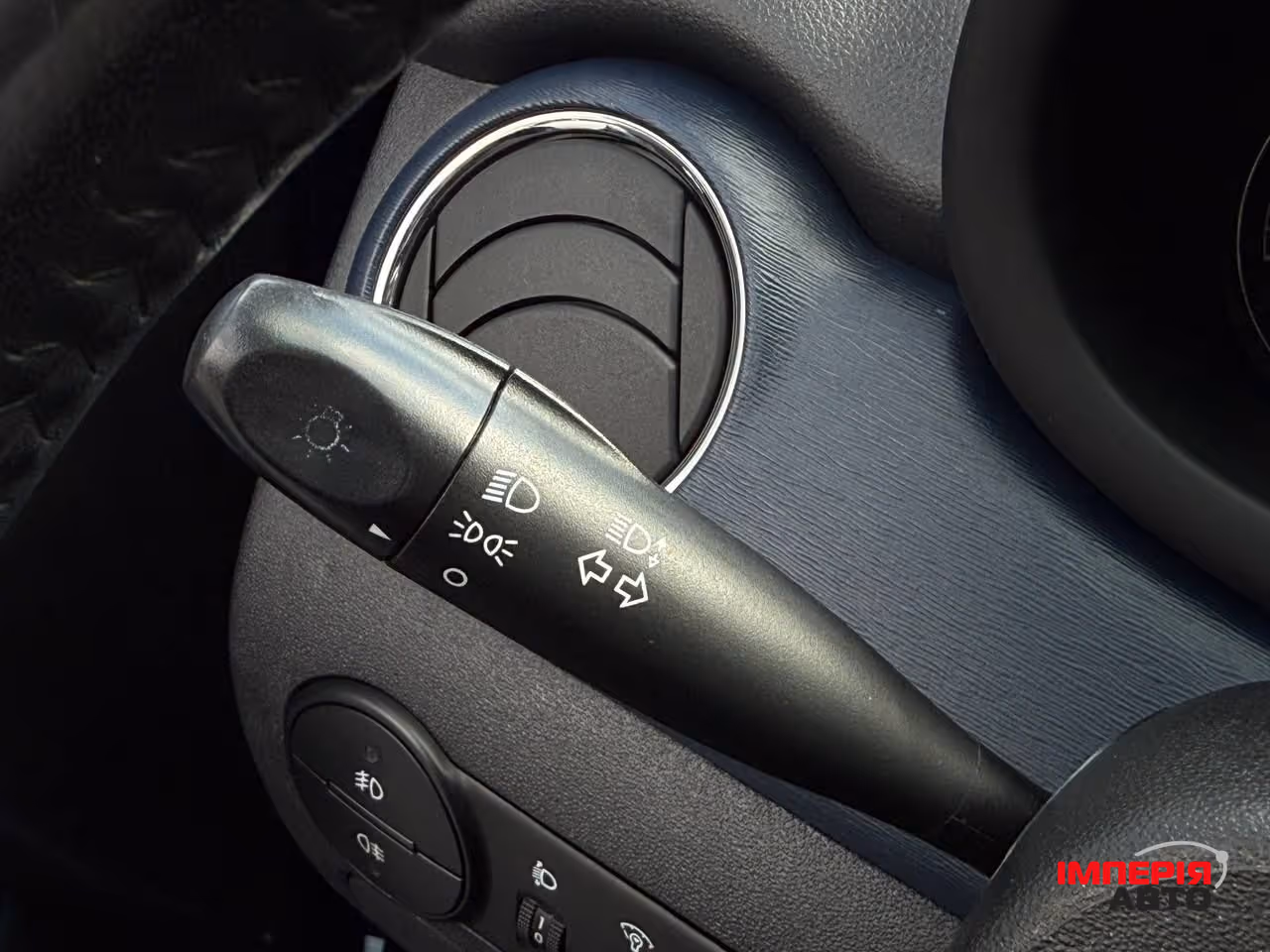 Hyundai i10 - фото 17