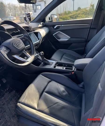 Audi Q3 - фото 5