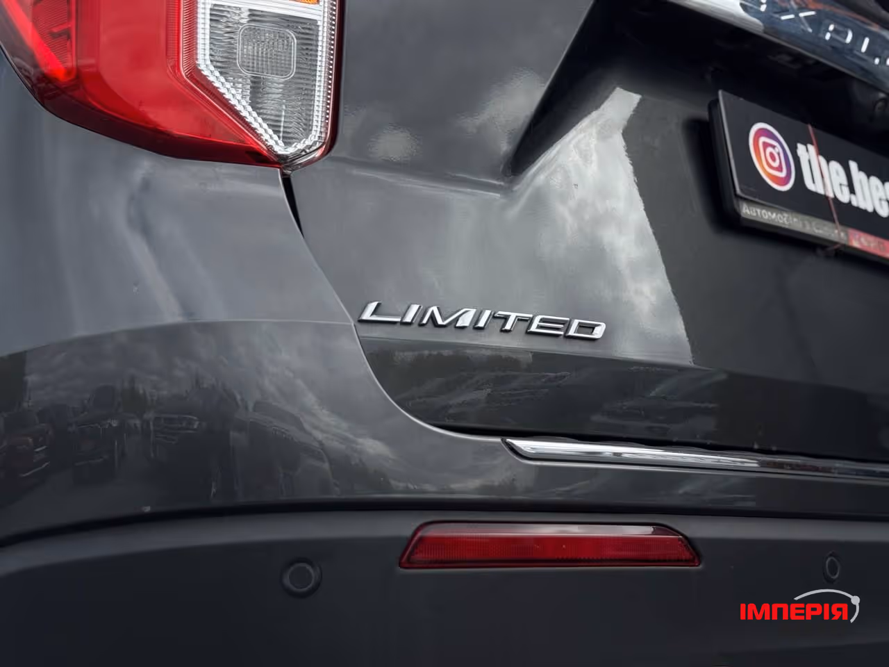 Ford Explorer - фото 11