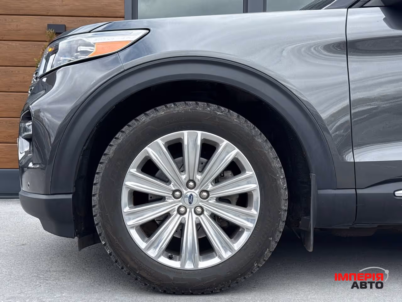 Ford Explorer - фото 70