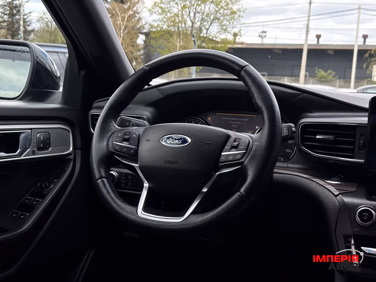 Ford Explorer - фото 46