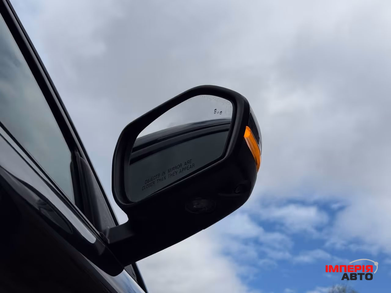 Ford Explorer - фото 17