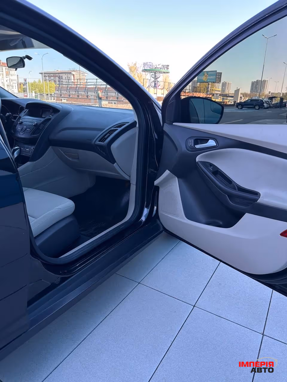 Ford Focus - фото 11