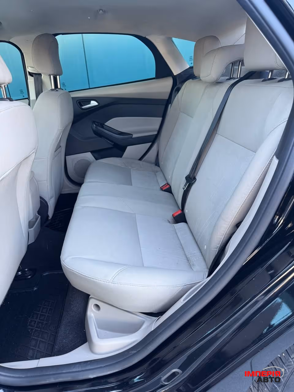 Ford Focus - фото 12