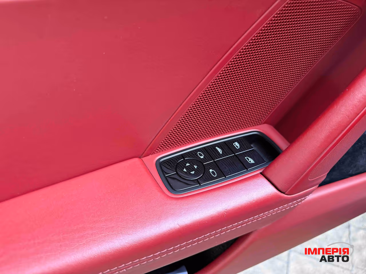 Porsche 911 - фото 15
