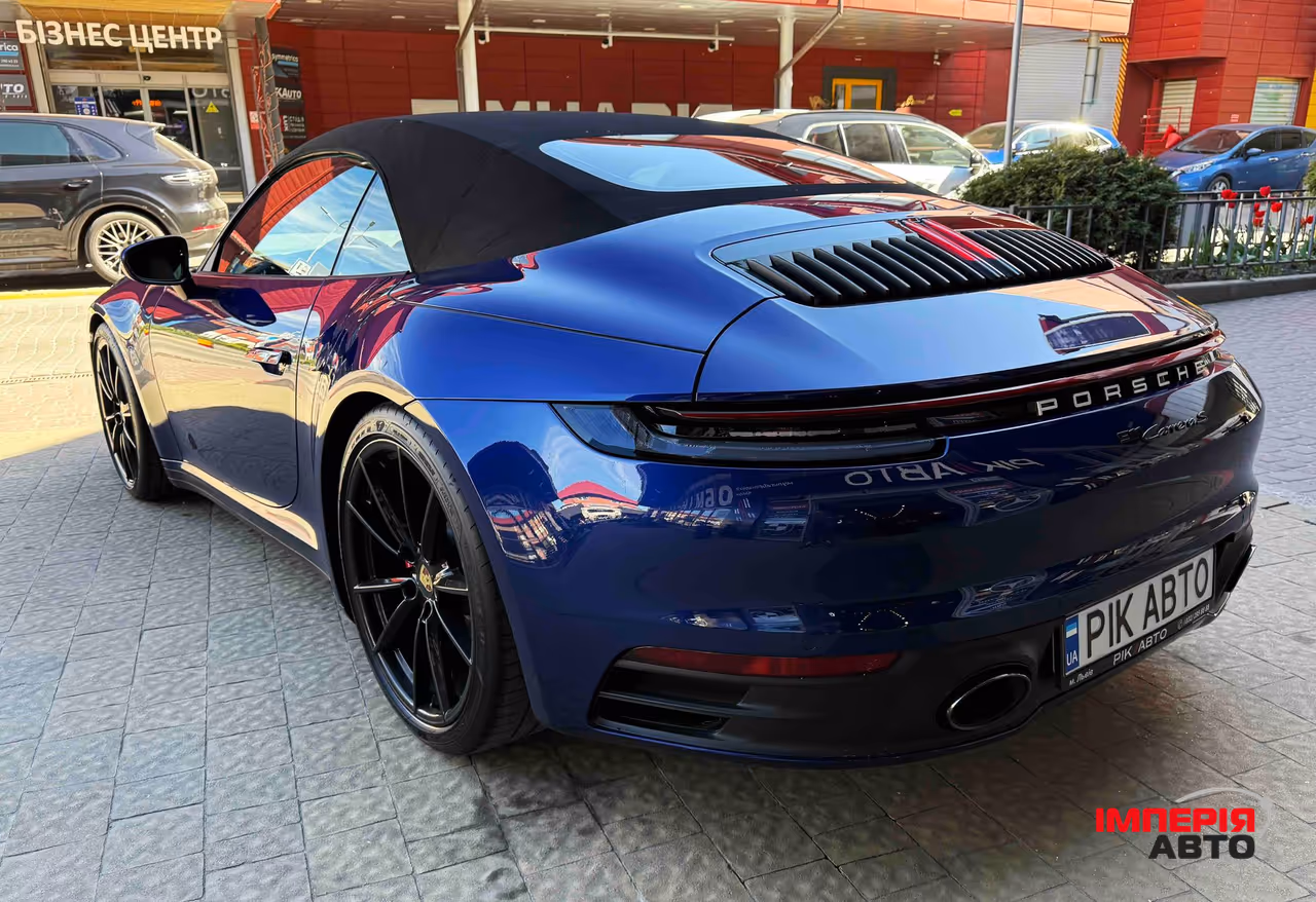 Porsche 911 - фото 8