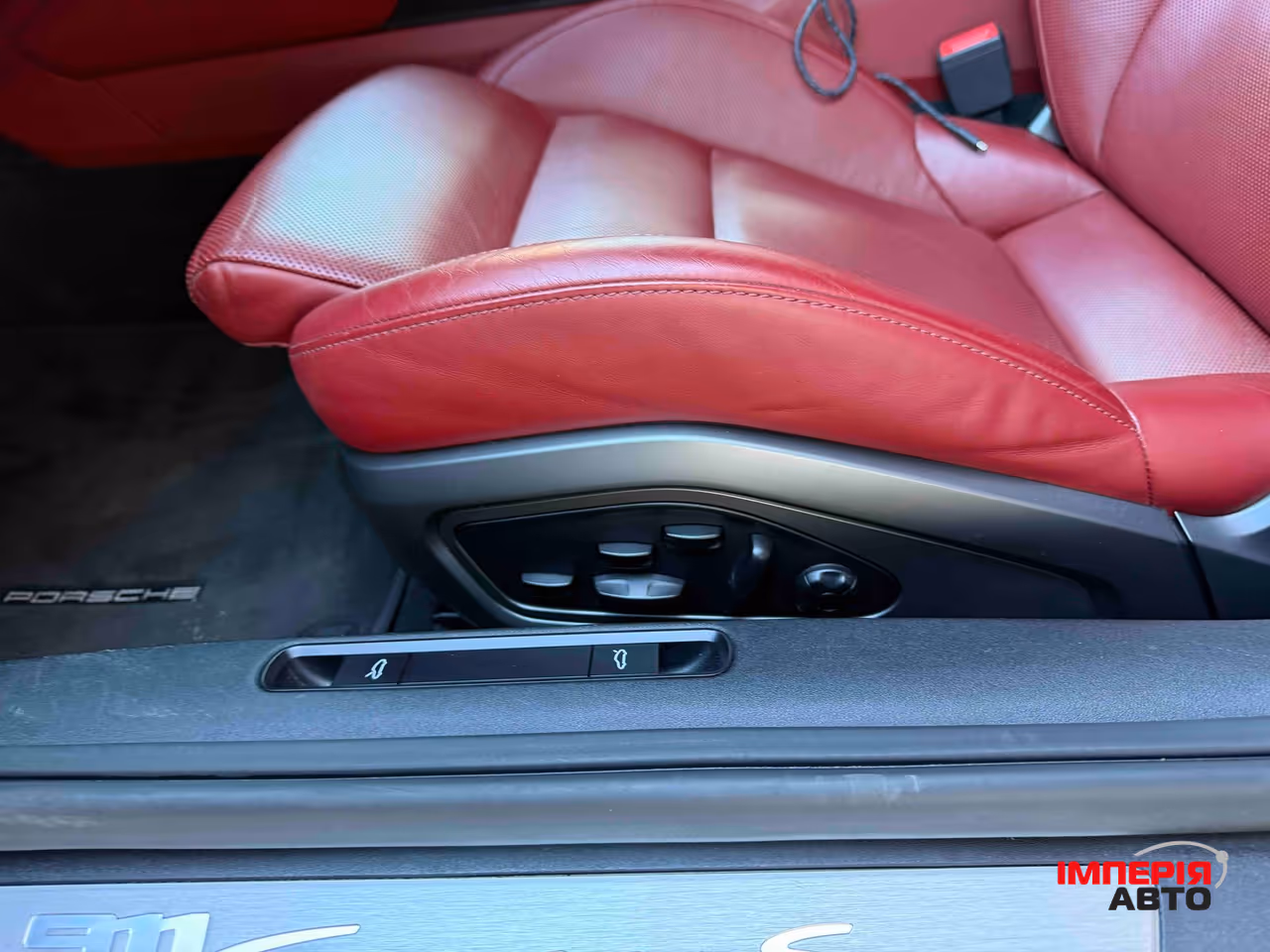 Porsche 911 - фото 16