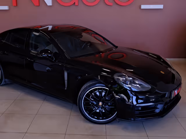 Porsche Panamera - фото 4