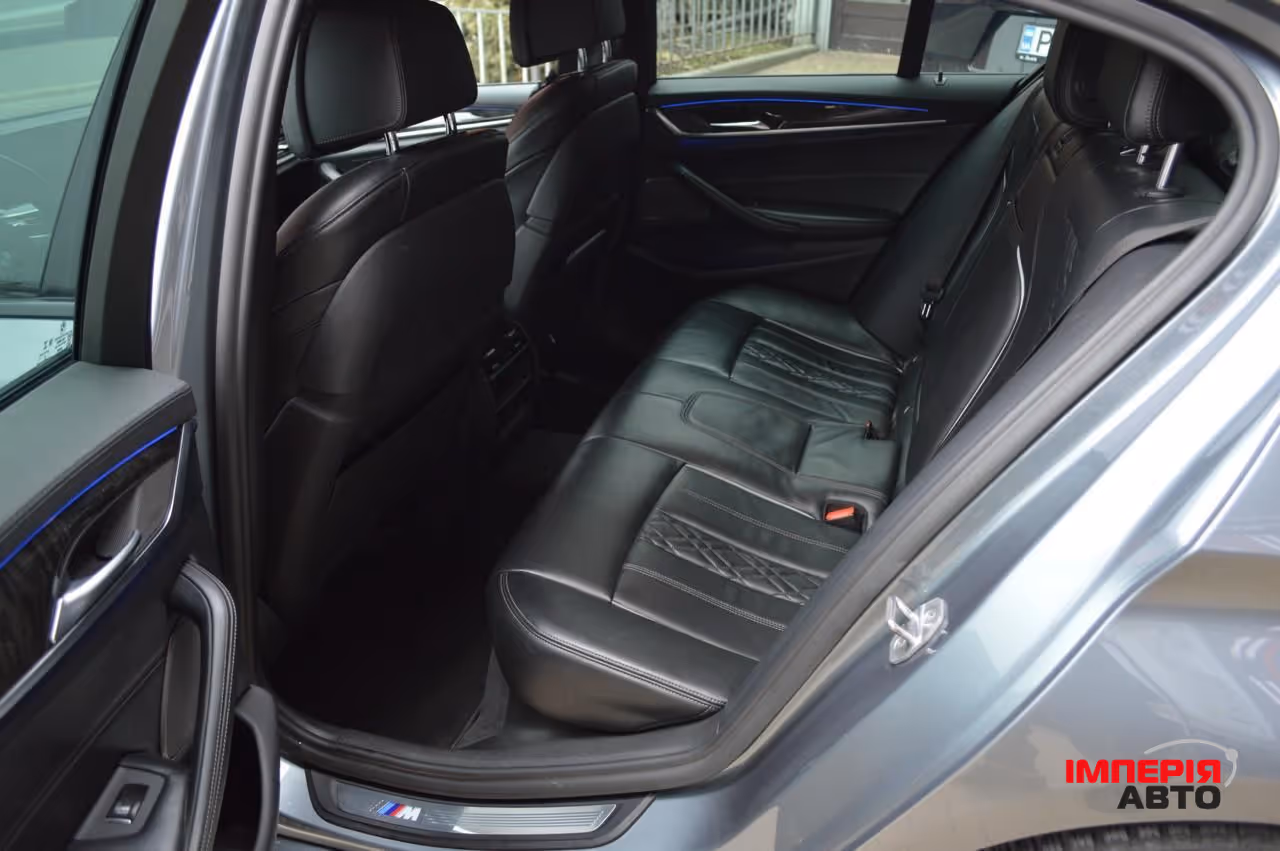 BMW M5 - фото 7