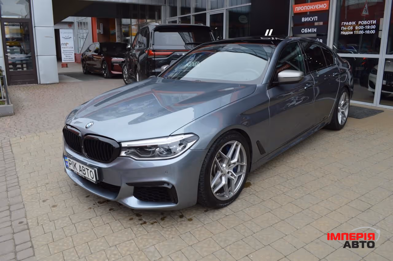 BMW M5 - фото 2