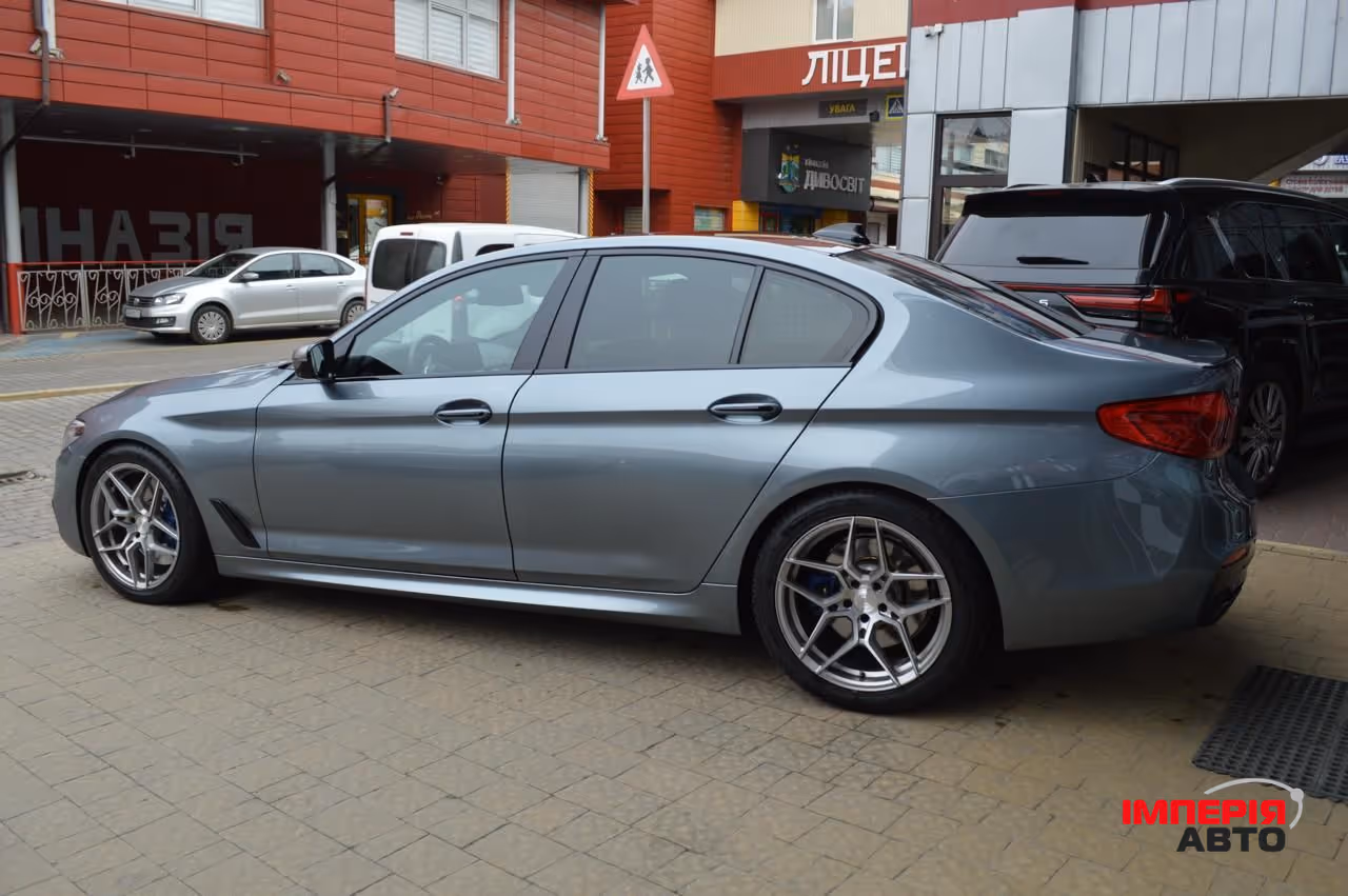 BMW M5 - фото 5
