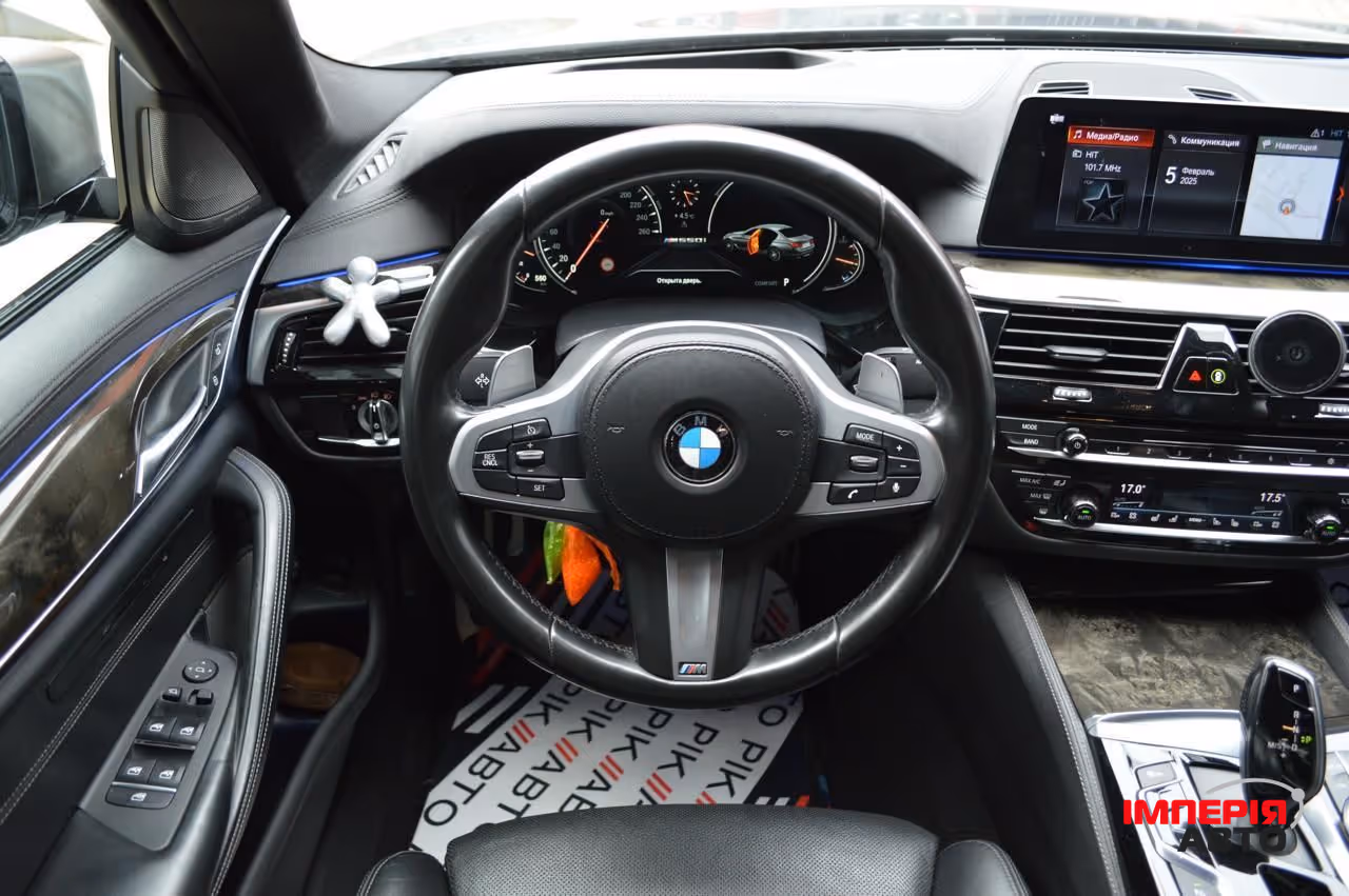 BMW M5 - фото 9