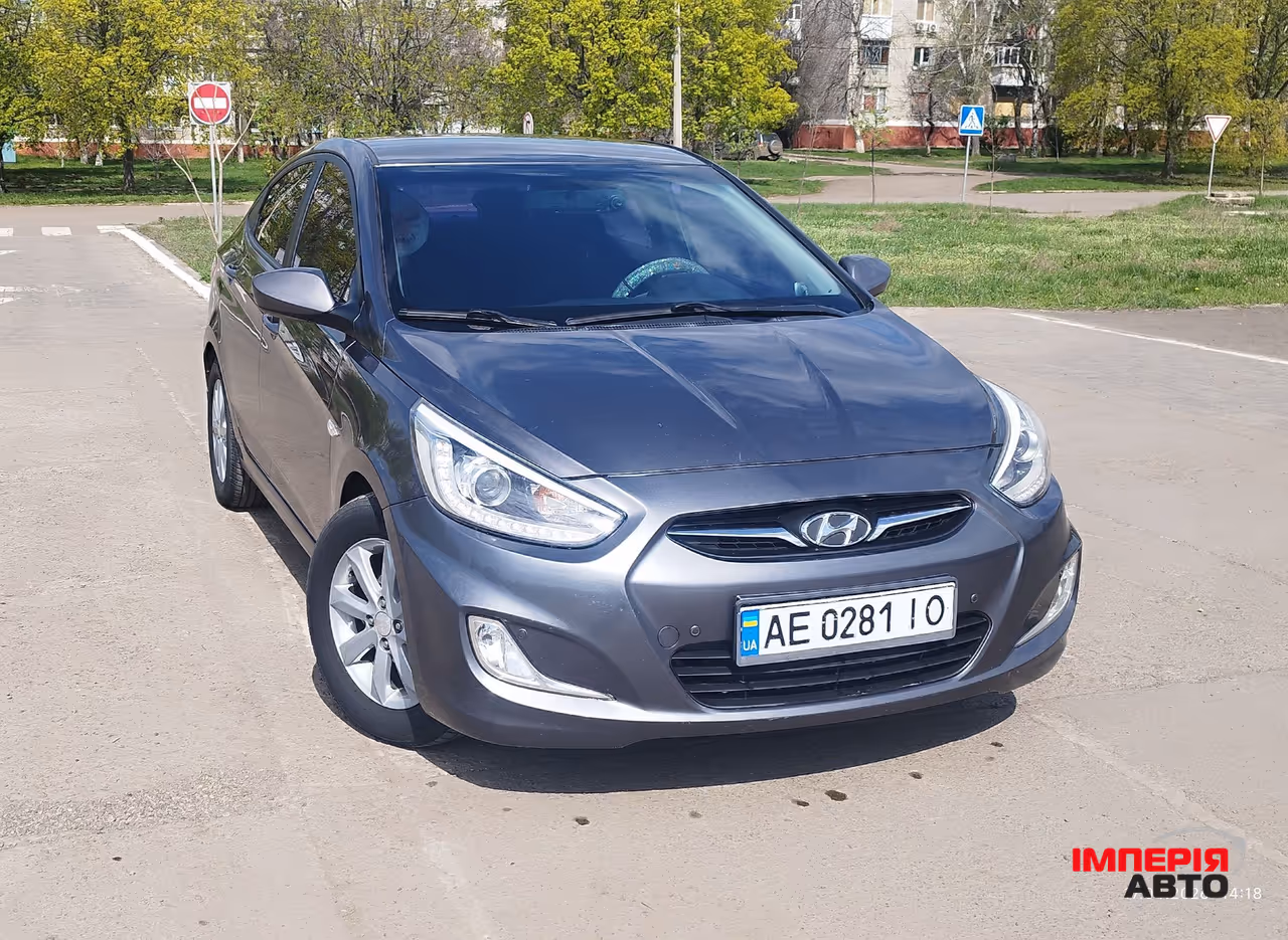 Hyundai Accent - фото 2