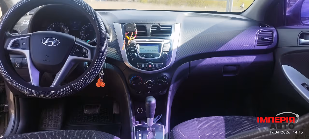 Hyundai Accent - фото 8