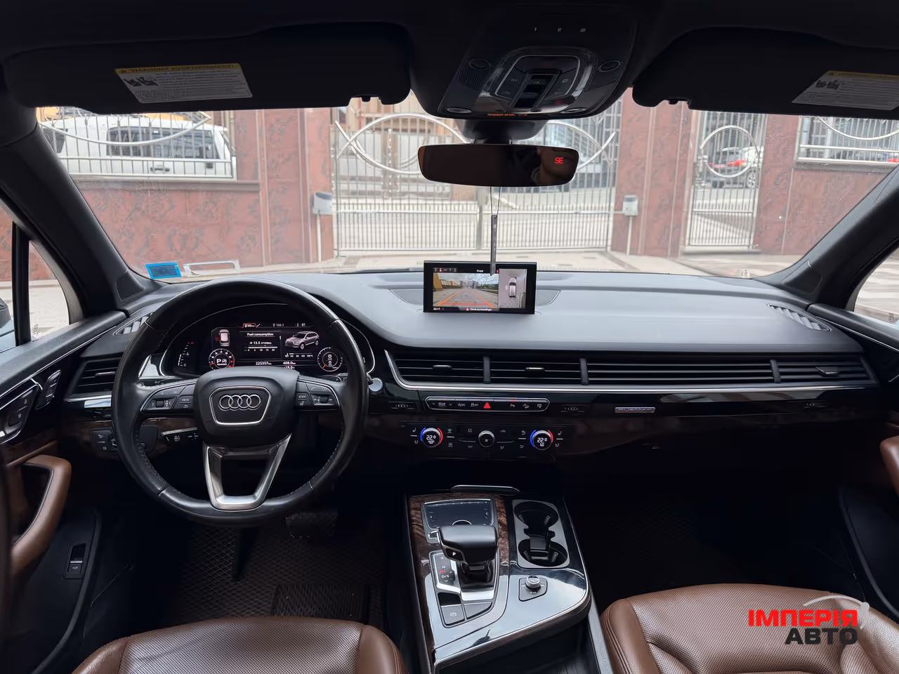 Audi Q7 - фото 25