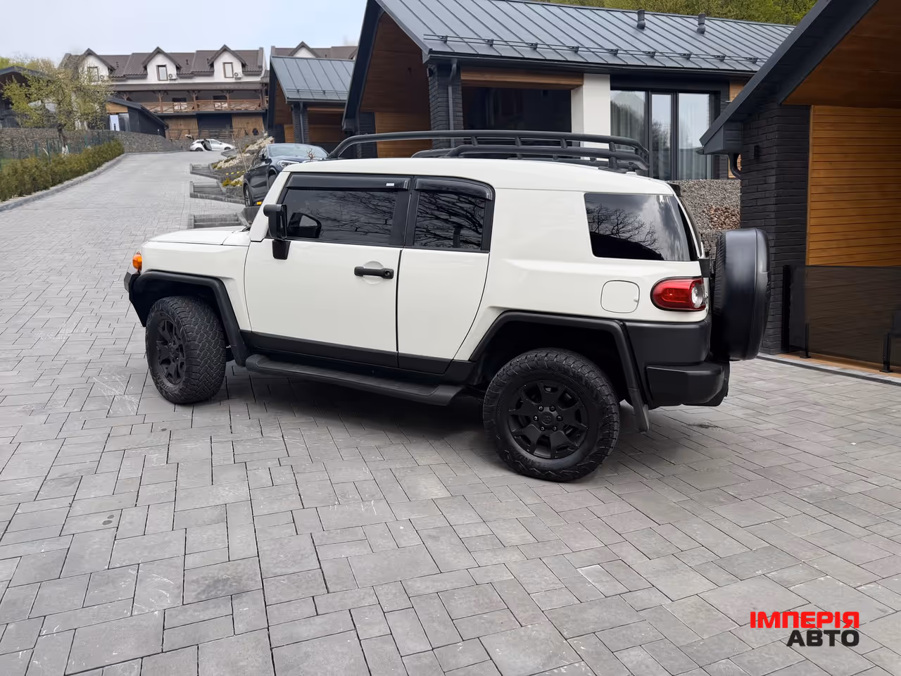 Toyota FJ Cruiser - фото 9