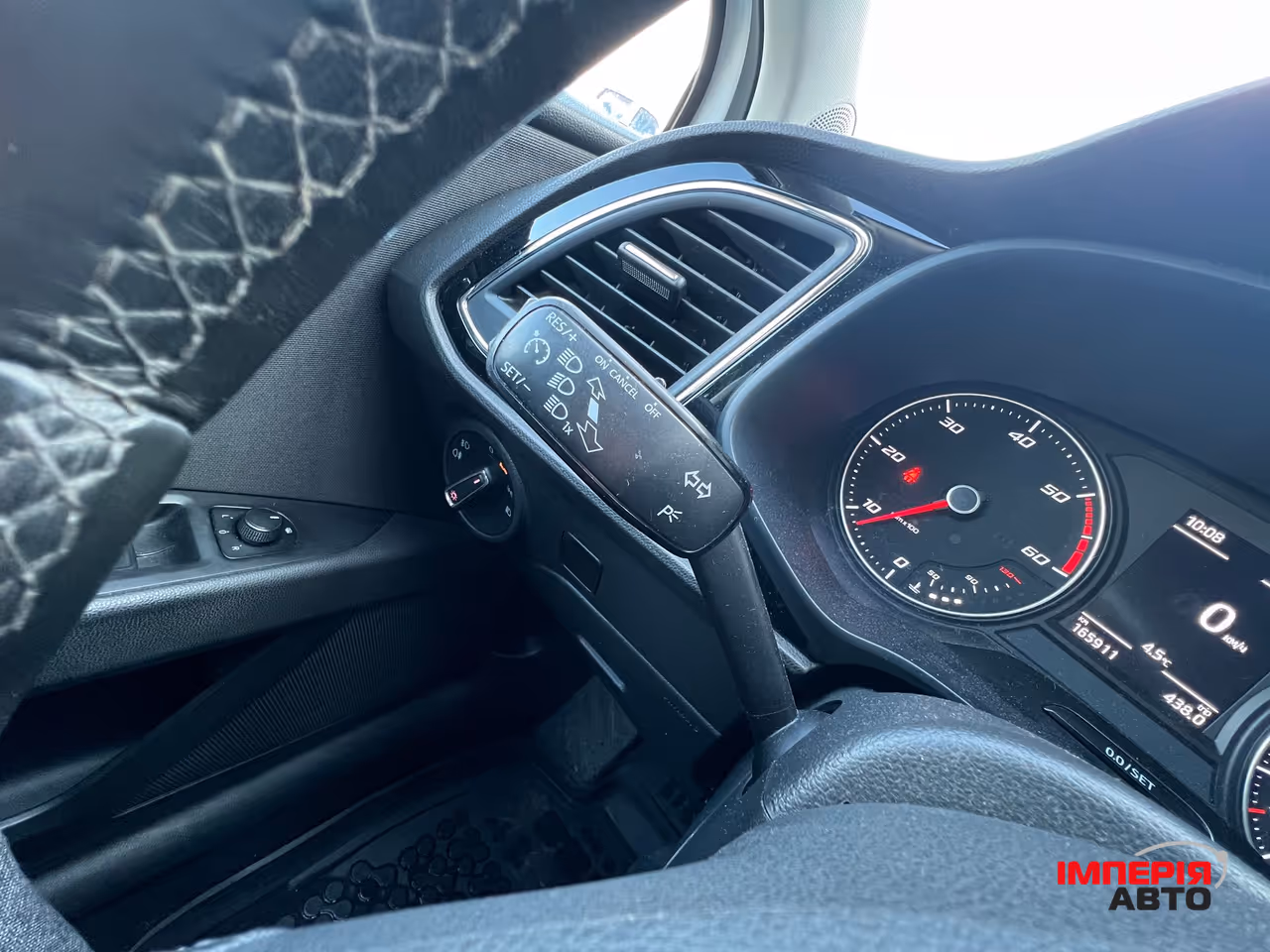 SEAT Leon - фото 34