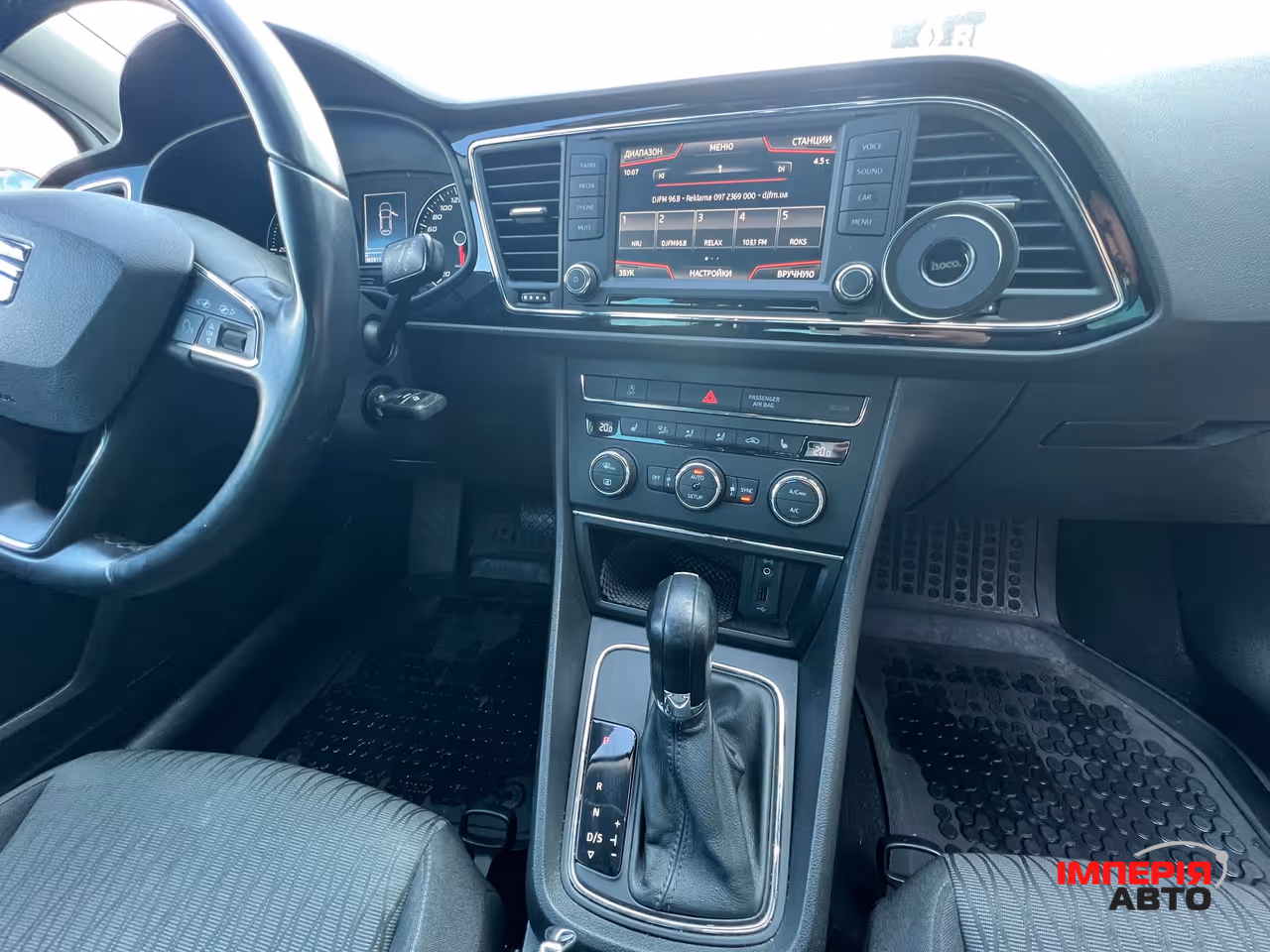 SEAT Leon - фото 24