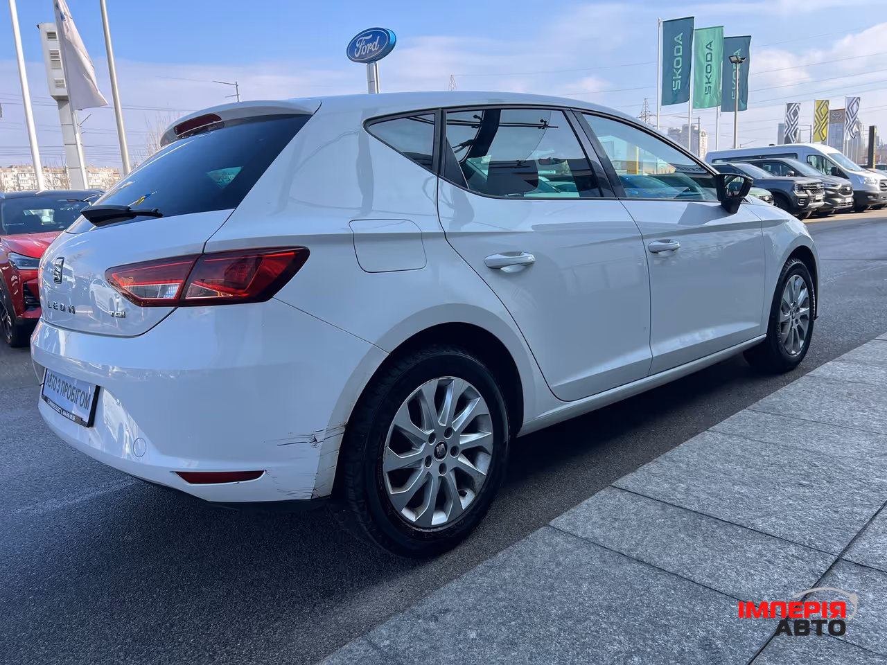 SEAT Leon - фото 7