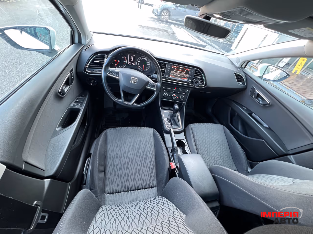 SEAT Leon - фото 17