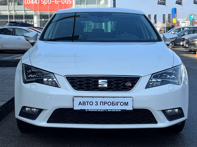 SEAT Leon - фото 1