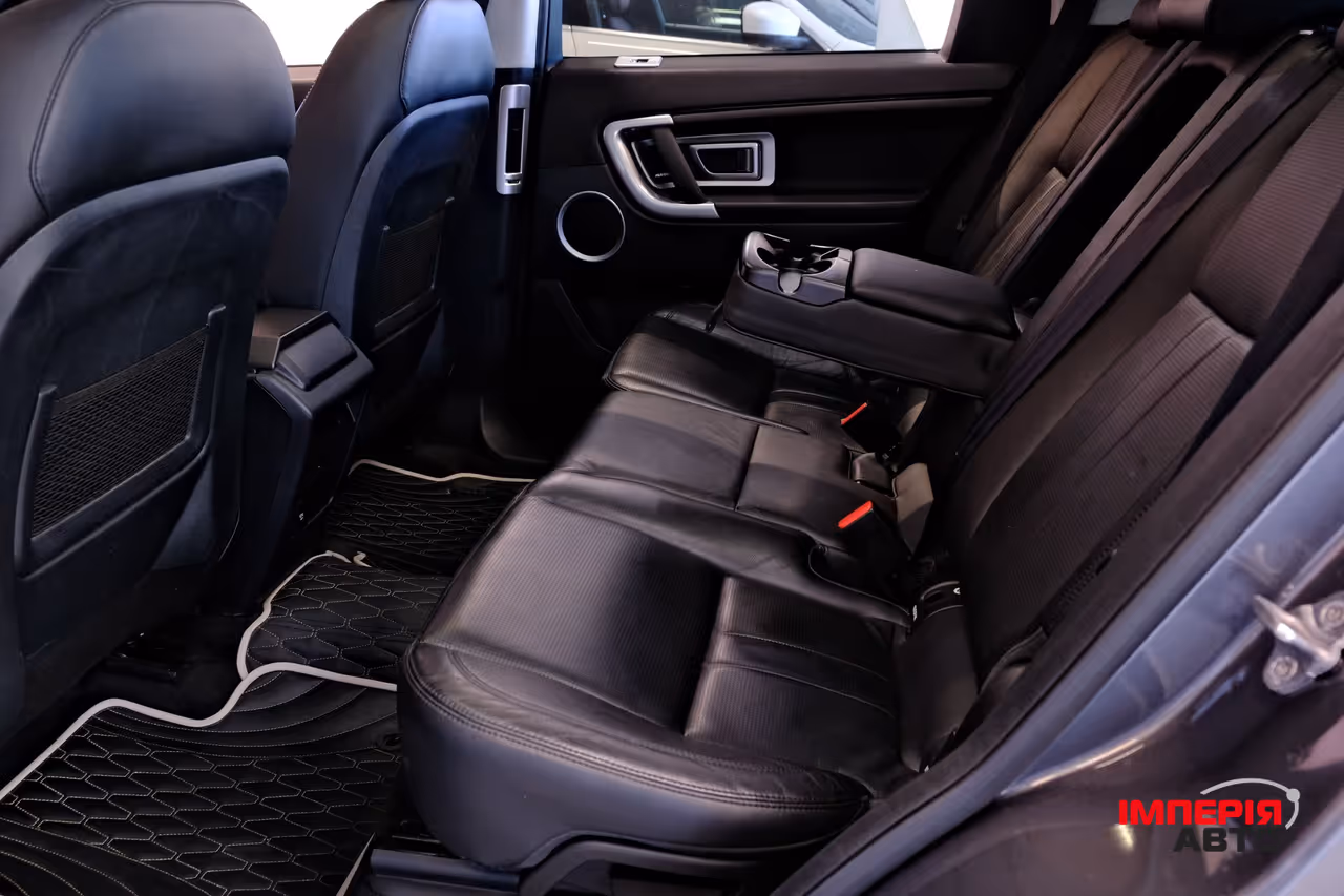 Land Rover Discovery Sport - фото 8