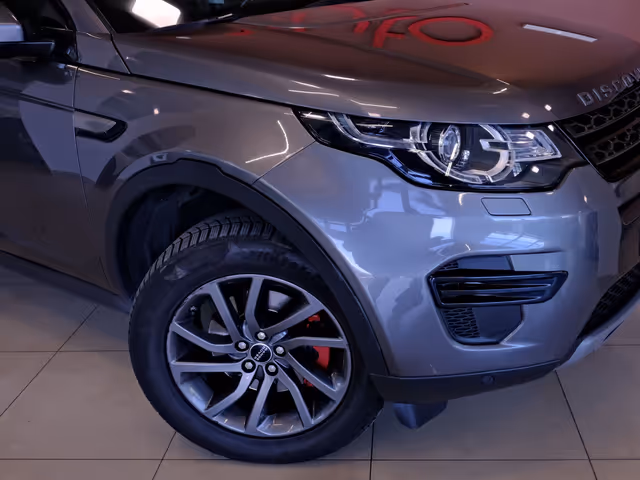 Land Rover Discovery Sport - фото 3