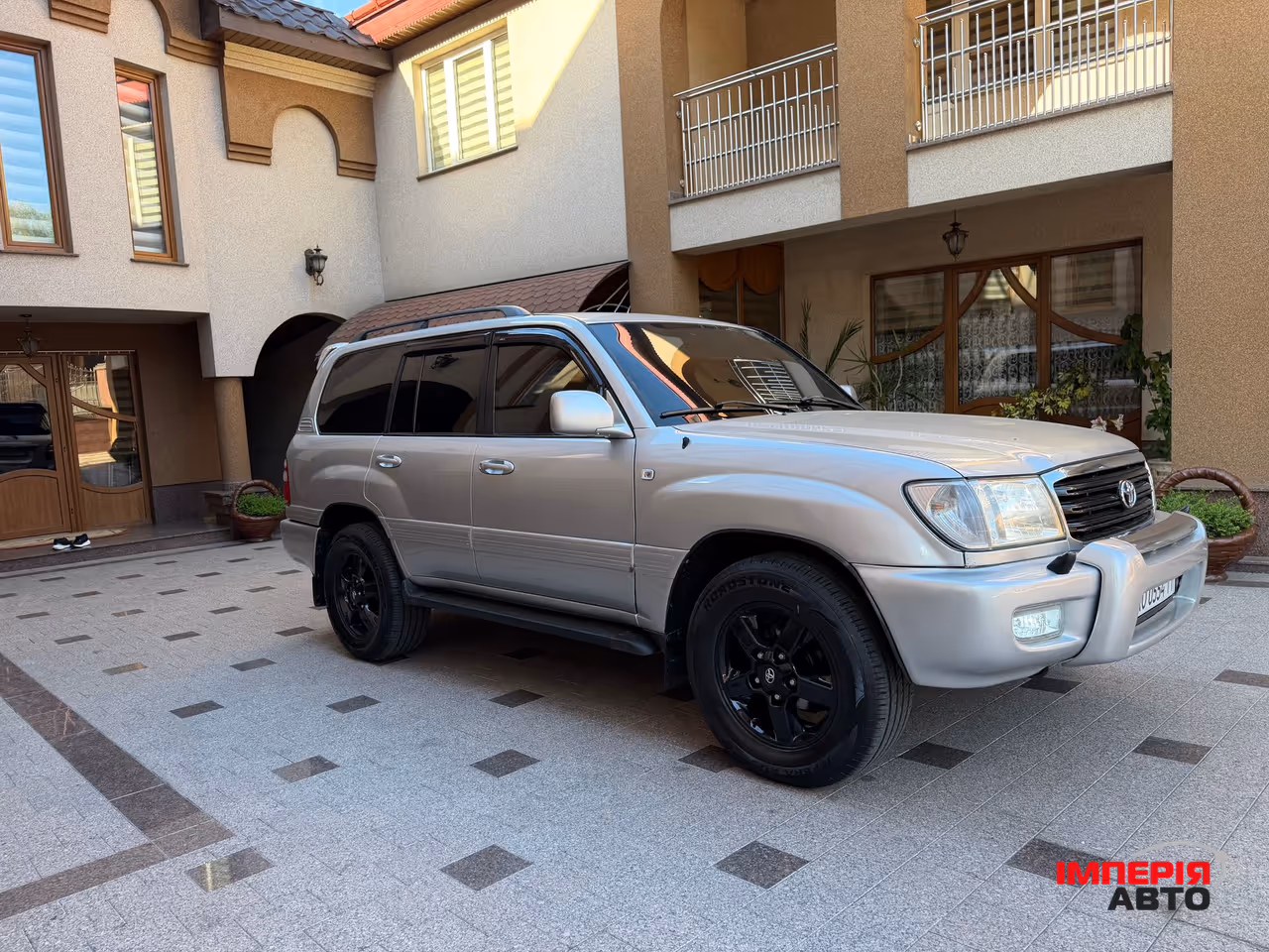 Toyota Land Cruiser - фото 8