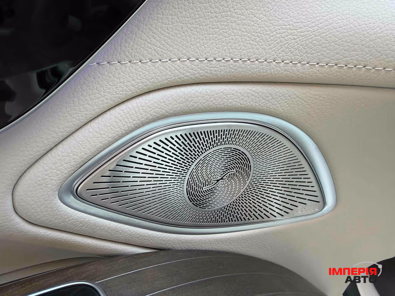 Mercedes-Benz EQS - фото 18