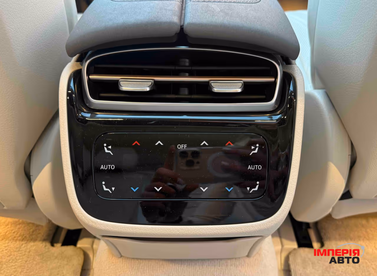 Mercedes-Benz EQS - фото 44