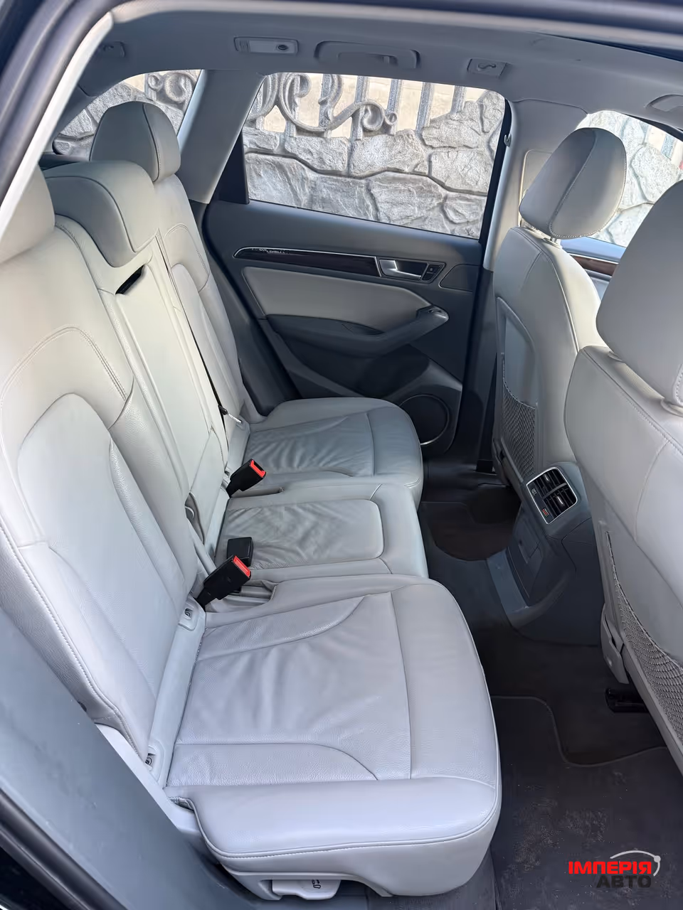 Audi Q5 - фото 12