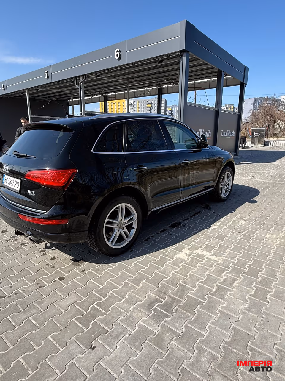 Audi Q5 - фото 7