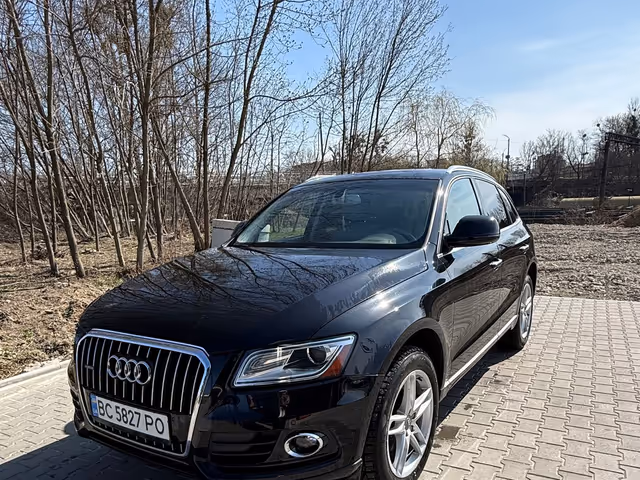 Audi Q5 - фото 1