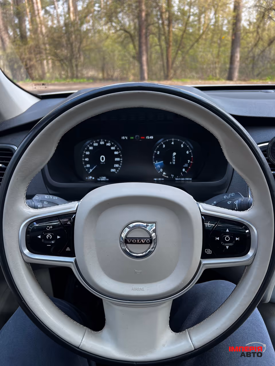 Volvo XC90 - фото 19