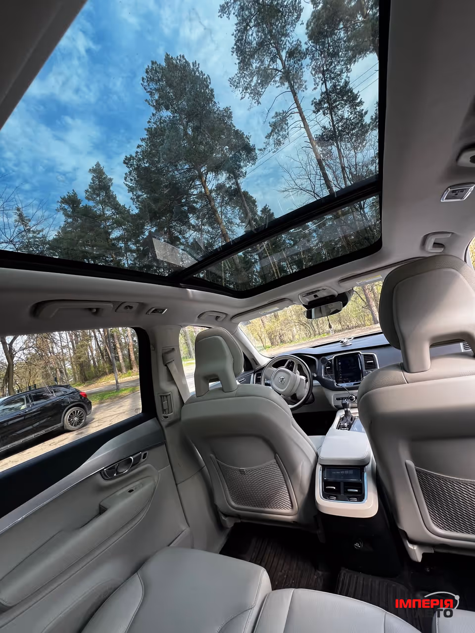 Volvo XC90 - фото 10