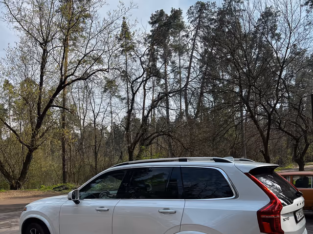 Volvo XC90 - фото 4
