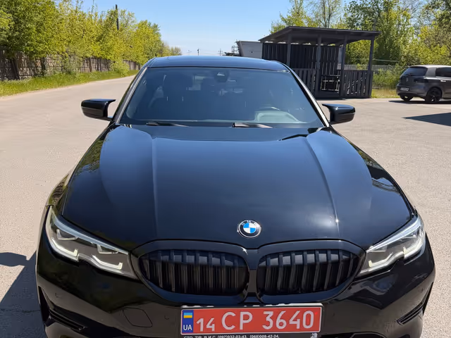BMW 3 серії - фото 1
