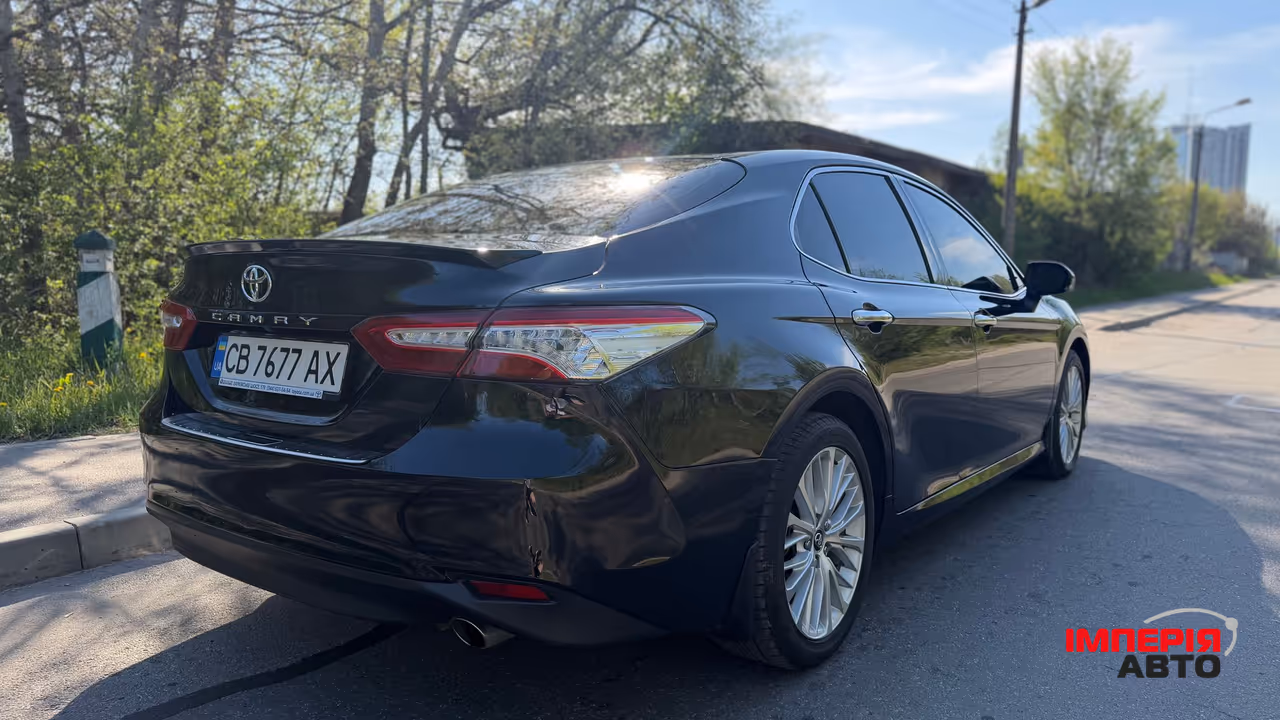 Toyota Camry - фото 7