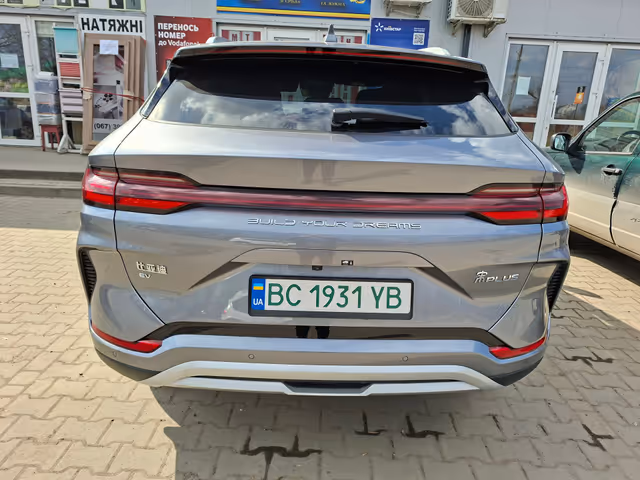 BYD Song Plus - фото 3