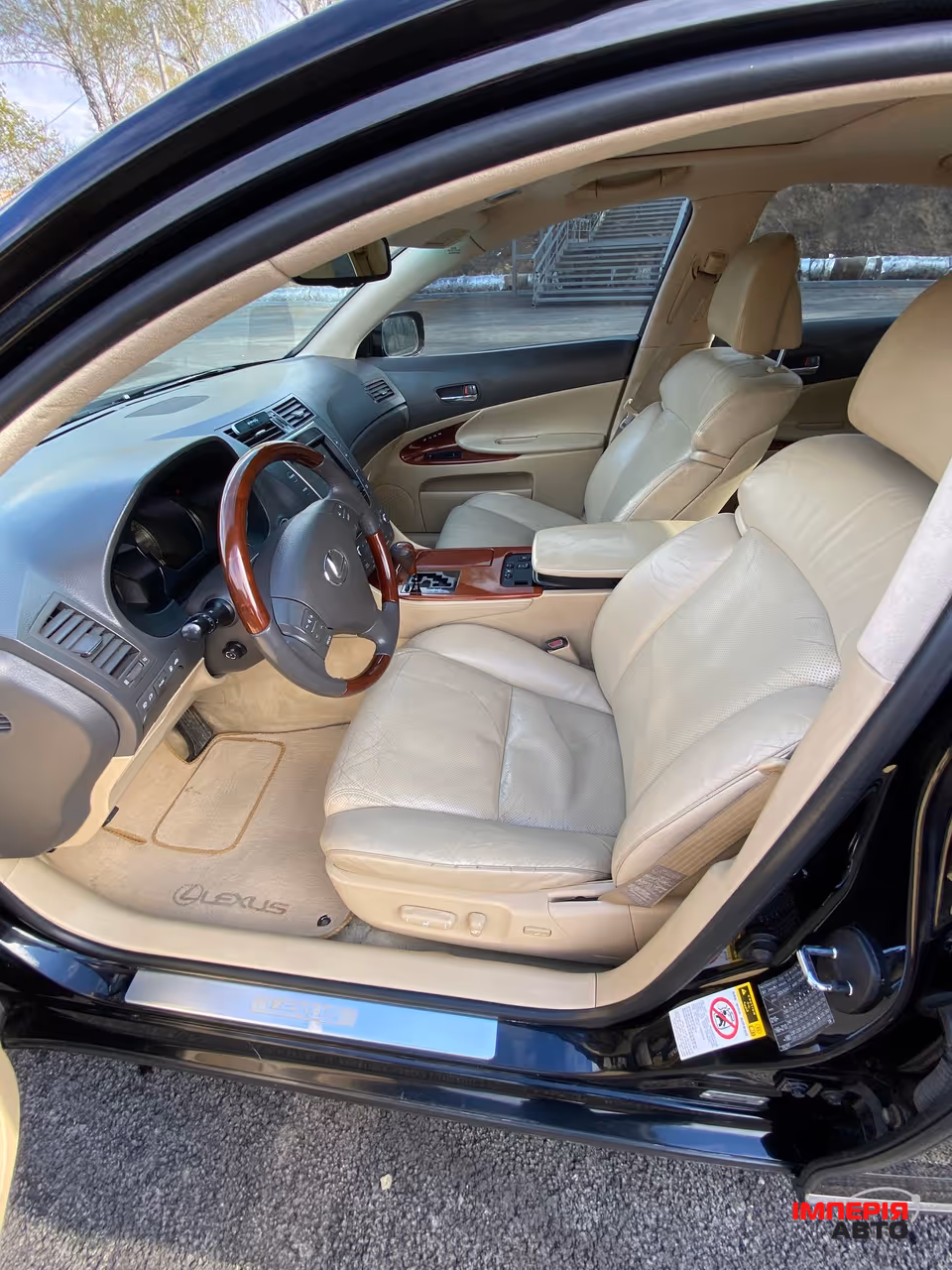 Lexus GS - фото 14