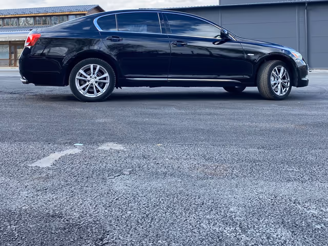 Lexus GS - фото 2