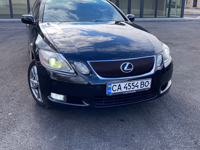 Lexus GS - фото 5